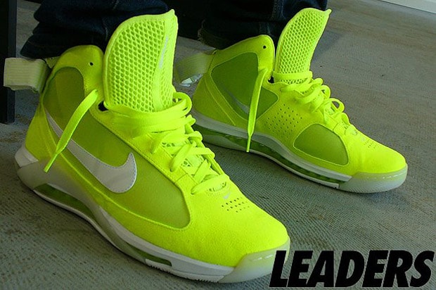 Nike "Tennis Ball" Hypermax