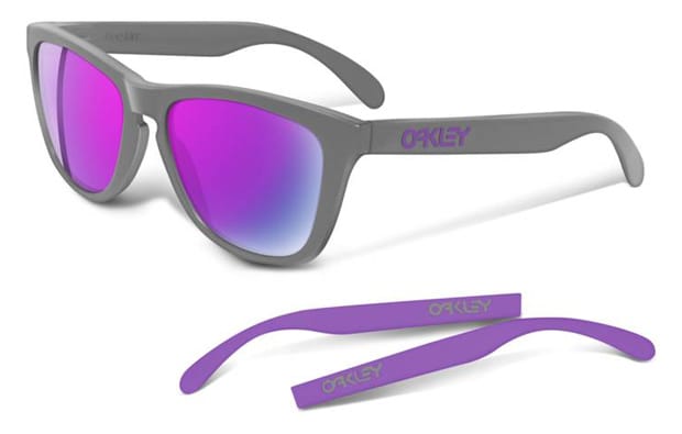 Oakley 4-Legged Frogskins Violet Iridium