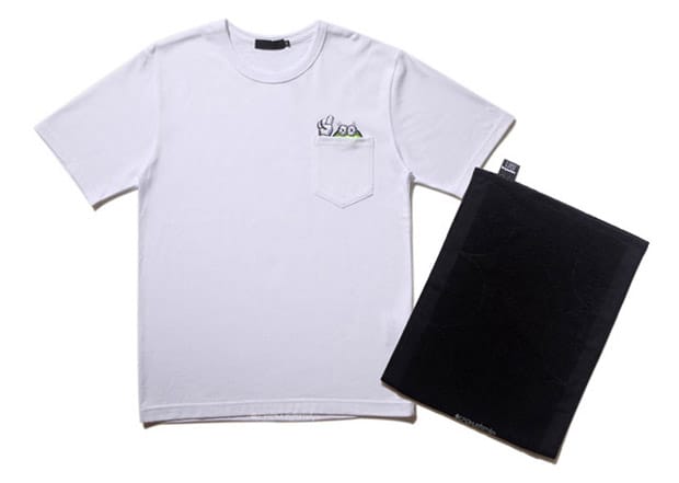 OriginalFake Pocket T-Shirts & Chompers Towel