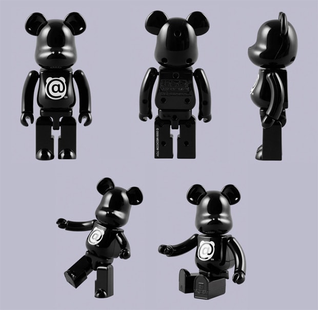 Bandai x MEDICOM TOY Bearbrick Chogokin 200% Black