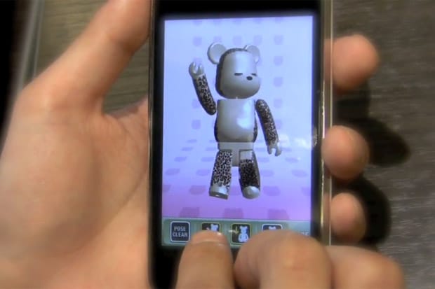 MEDICOM TOY Bearbrick Watch iPhone App