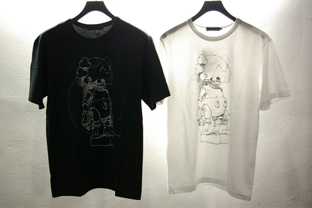 OriginalFake No Future Companion T-Shirt