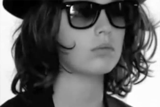 Yves Saint Laurent 2010 Spring Collection Video