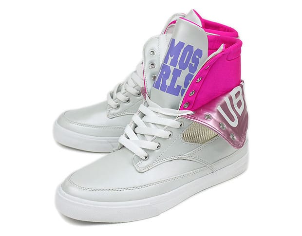 atmos girls x UBIQ PRESERE