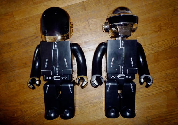 Daft Punk x SILLY THING x MEDICOM TOY 1000% Kubrick Preview