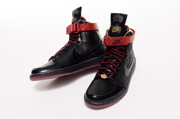Mighty Crown x Nike Sportswear Dynasty High Premium