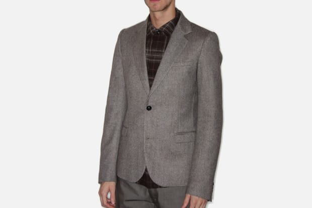 Nom De Guerre 2009 Fall/Winter New Releases