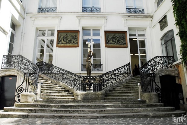 LIVESTRONG x Nike STAGES Exhibition @ Emmanuel Perrotin Paris