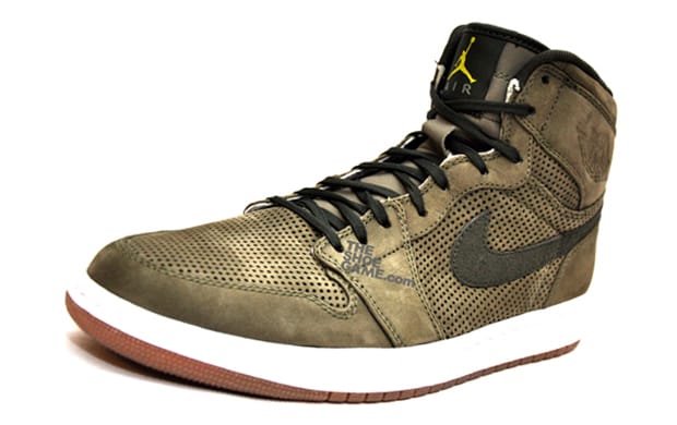 Air Jordan 1 Urban Haze