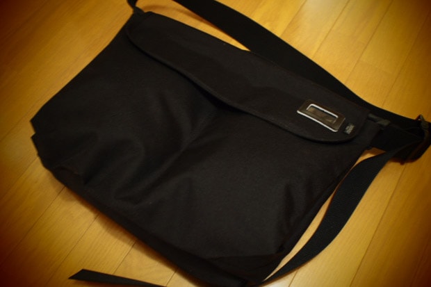 10 corso como COMME des GARCONS x Yoshida Messenger Bag