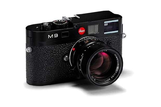 Leica M9 and X1 Camera Preview