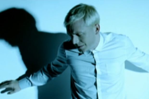 Mr. Hudson White Lies (Video)