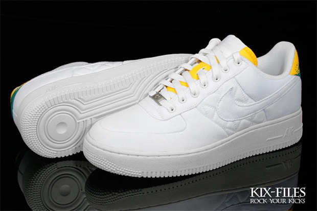 Nike Sportswear Air Force 1 White Canvas Tennis Pack