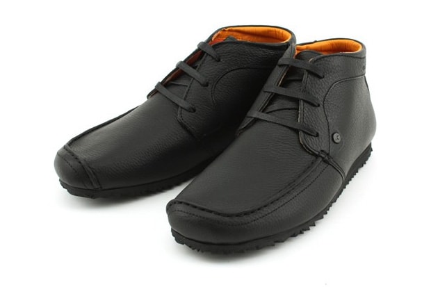 ONE True Saxon 2009 Fall/Winter Footwear Collection