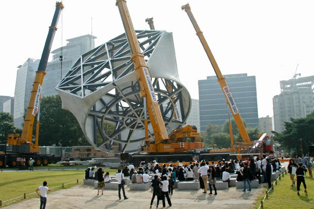 Prada Transformer's Final Evolution