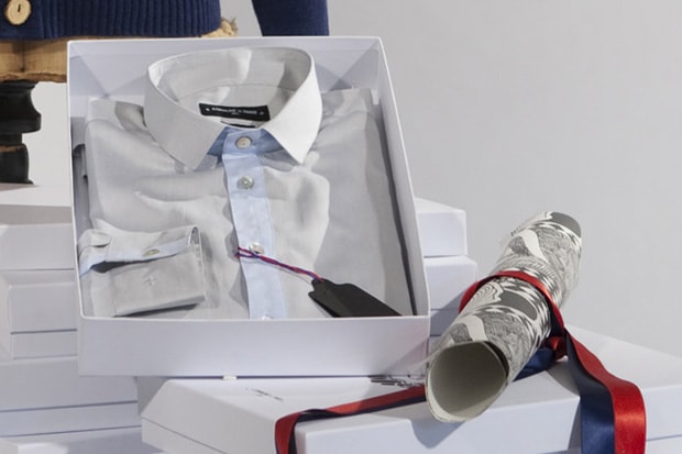 Commune de Paris 1871 2009 Holiday Collection