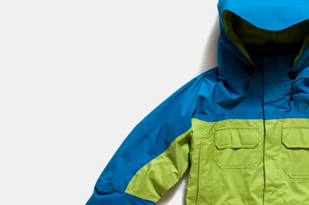LOWE ALPINE x Voyage by Waste(twice) Gore-Tex Mountain Jacket