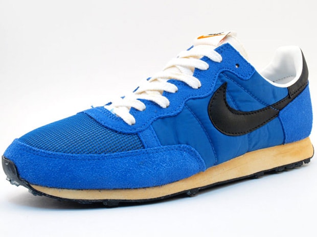Nike Sportswear Challenger Vintage