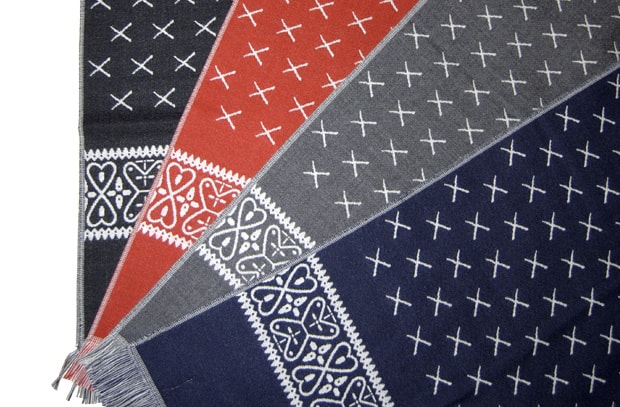 OriginalFake 2009 Fall/Winter Scarves Preview