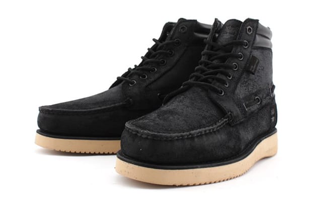 White Mountaineering x Timberland 7-Eye Boots