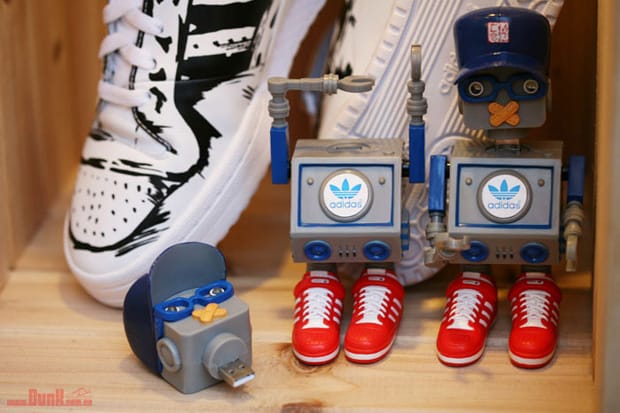 CMD x DJ Tommy x adidas Originals Robot USB Toy
