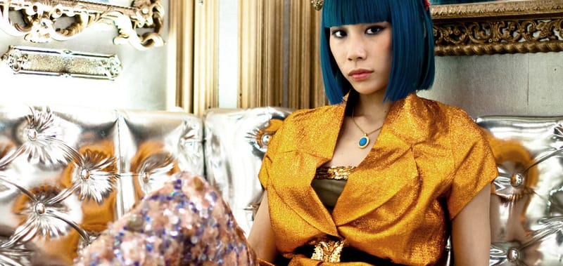 Mademoiselle Yulia: On The Tipping Point