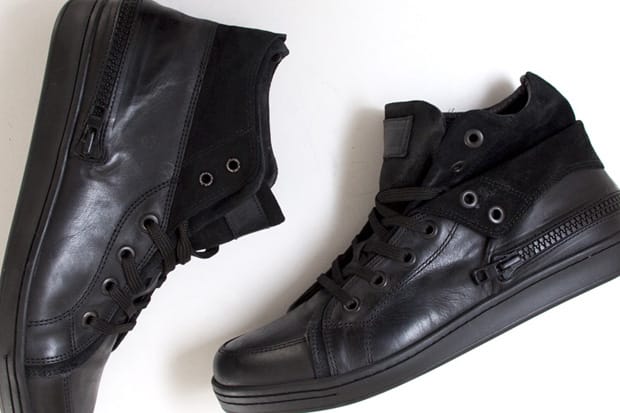 Oak Black Foldover Mid-top Sneaker