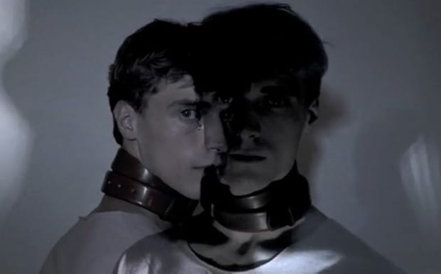 Raf Simons 2010 Spring/Summer Fitting Video