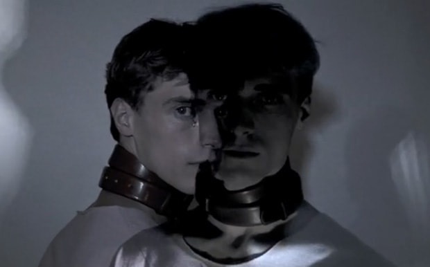 Raf Simons 2010 Spring/Summer Fitting Video