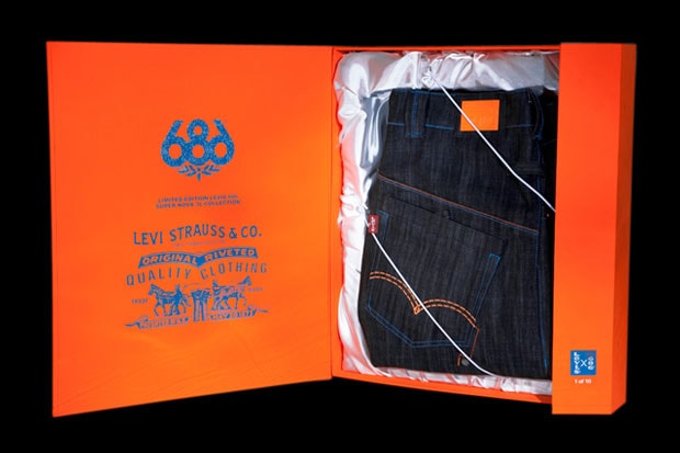 Levi's x 686 Super Nova Collector's Box