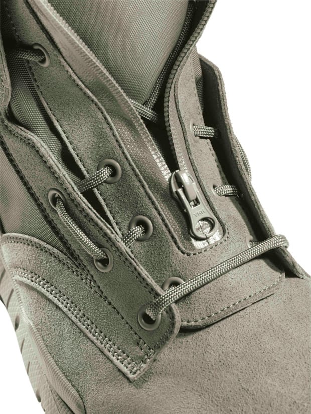 nike boots with zipper