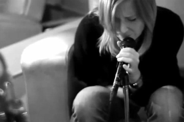 Portishead - Chase The Tear (Video)