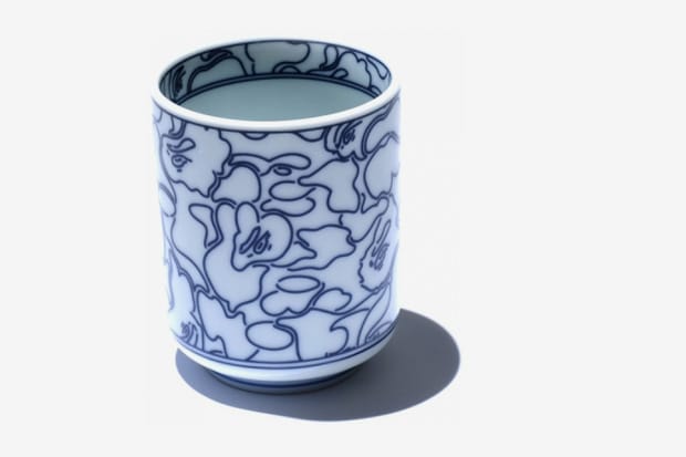 A BATHING APE BAPEXCLUSIVE Camo Mug