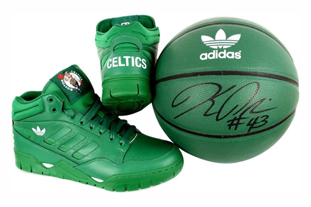 Boston Celtics x adidas Originals Phantom II