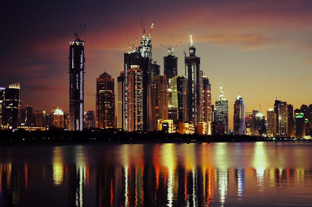 Sky by Philip Bloom (Video)