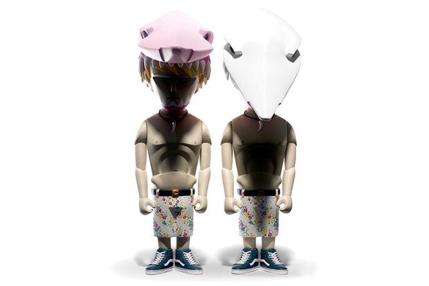 Coarsetoys JAWS Loser Blush & White Version