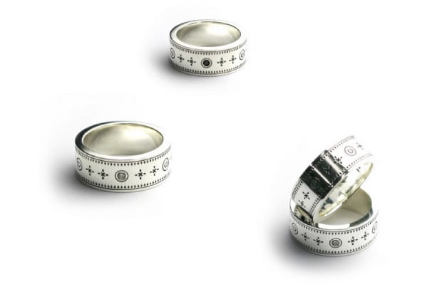 UNTOLD 2010 Spring/Summer Accessories Collection