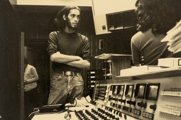 Arthur Verocai – Flying to LA 