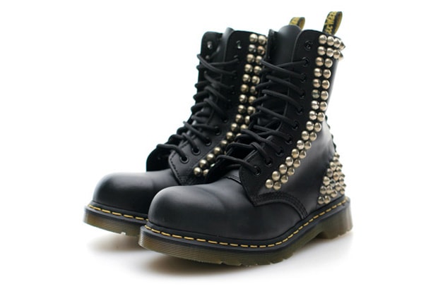 Bess 2010 Spring/Summer Footwear Collection