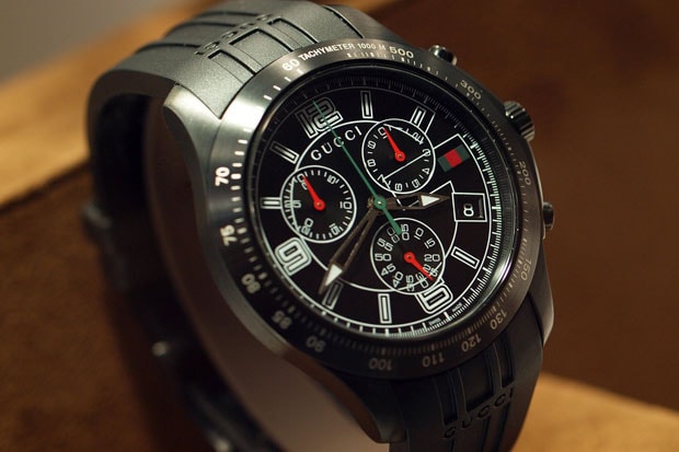 Gucci Classic Chronograph Watch