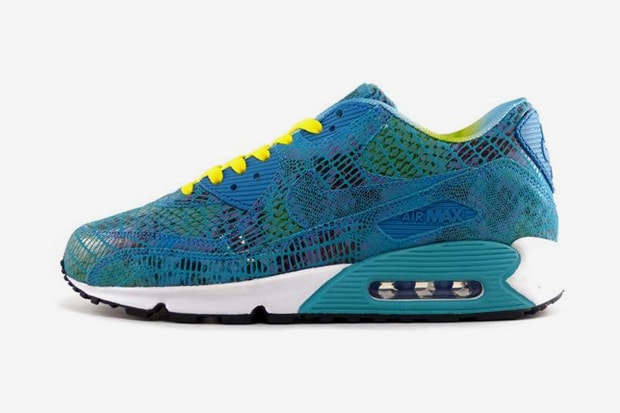 Nike Air Max 90 "Na'vi" Sample