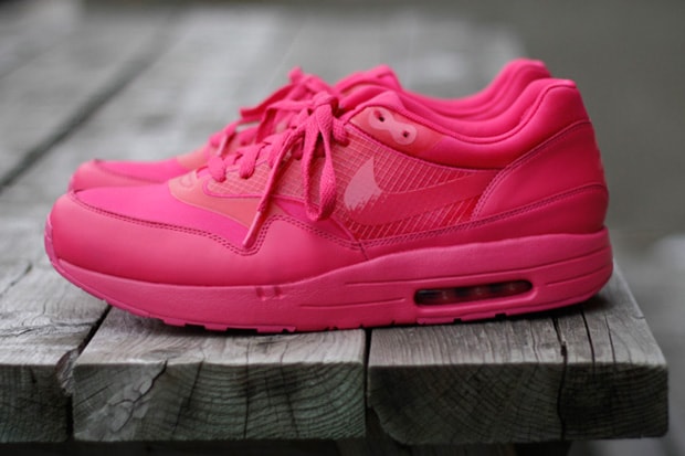 Nike Air Maxim 1 "Air Attack"