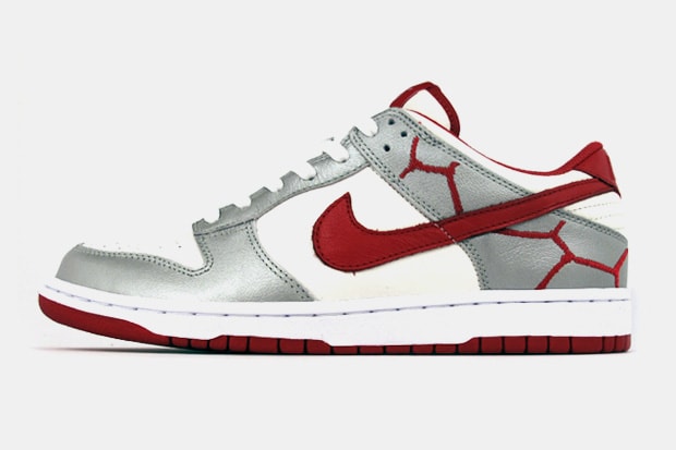 Nike (PRODUCT)RED Dunk Low iD