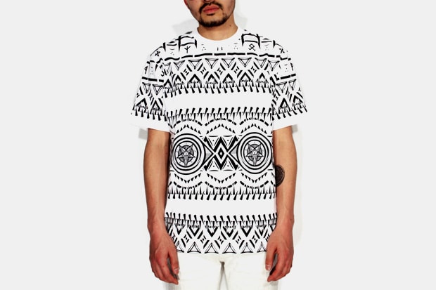 swagger Kobe 3rd Anniversary Limited Item "M.E.T.A.L. Over Tribe" Tee