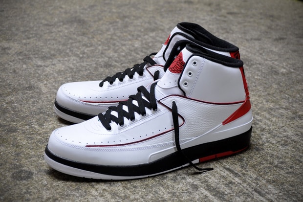 Air Jordan 2 Retro White/Black-Varsity Red - A Closer Look