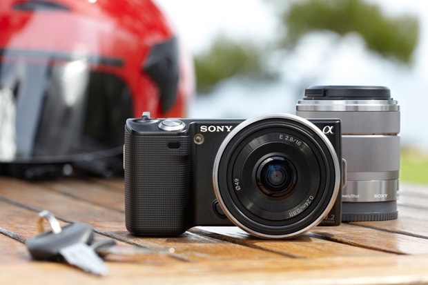Sony NEX-5 & NEX-3 Digital Cameras