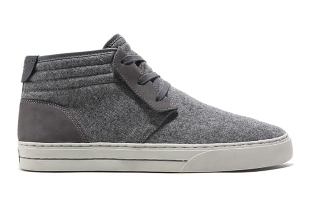 CLAE 2010 Fall/Winter McQueen Charcoal
