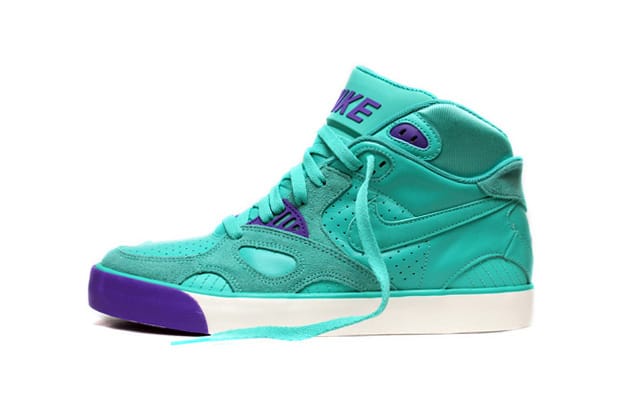 Nike Auto Trainer Green/Purple Punch