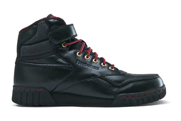 Reebok "Outdoor" Collection