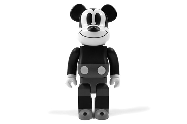 Medicom Toy x Disney 400% Mickey Mouse Bearbrick
